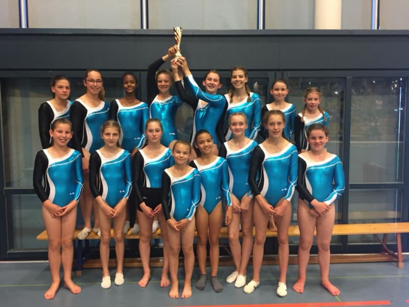 L'or à la Team Cup pour les agrès filles